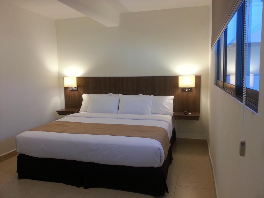 Buenavista Place Hotel Bahia de Caraquez Oda fotoğraf